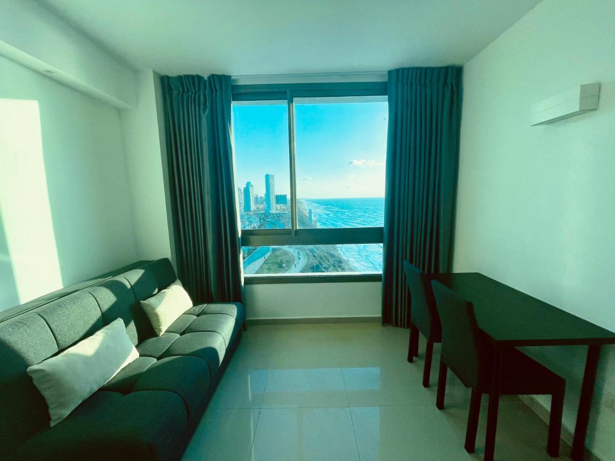 C Tower Apartments Netanja Exteriér fotografie