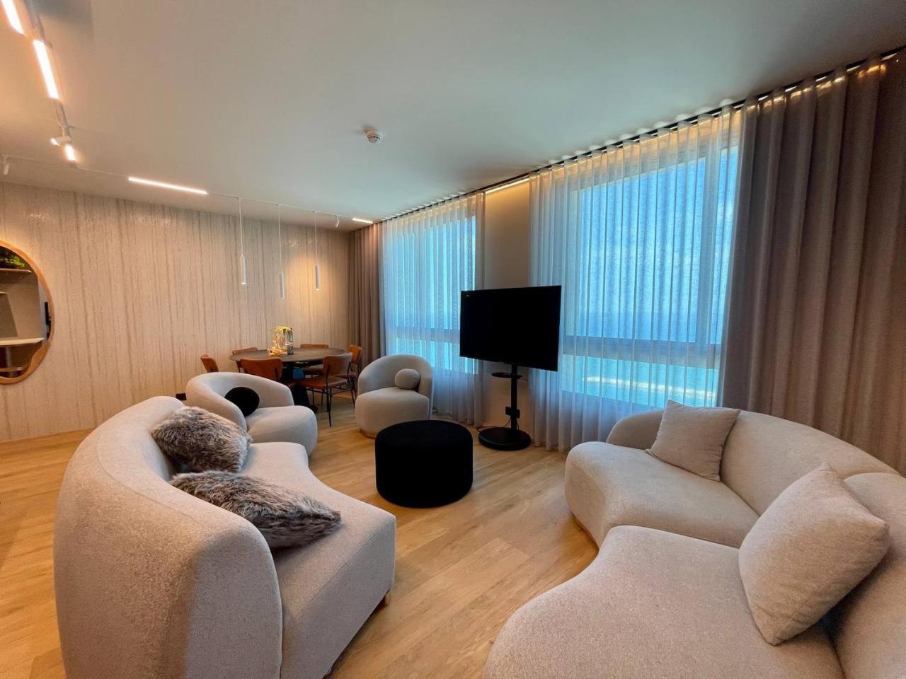 C Tower Apartments Netanja Exteriér fotografie